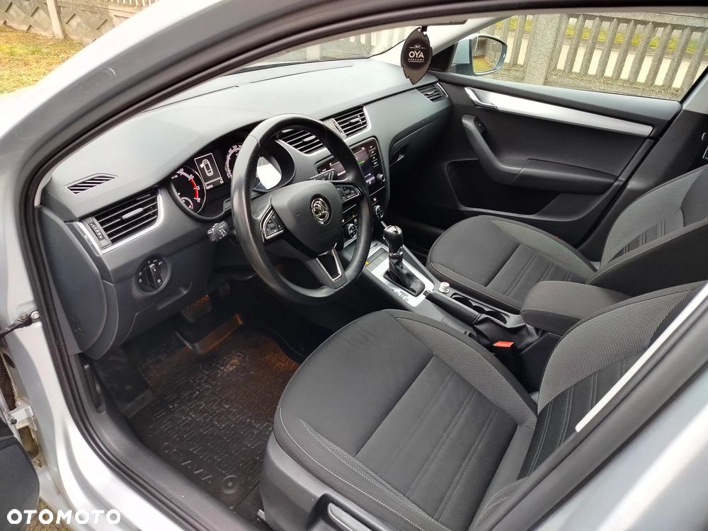 Skoda Octavia 1.5 TSI GPF ACT Style DSG - 11