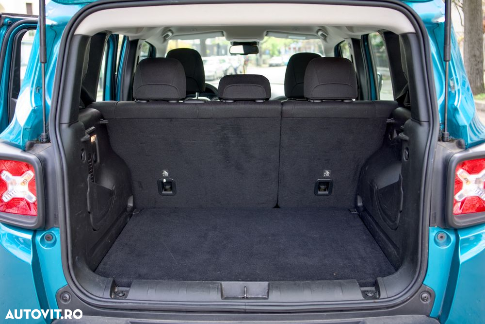 Jeep Renegade 1.0 T-GDI Night Eagle - 11