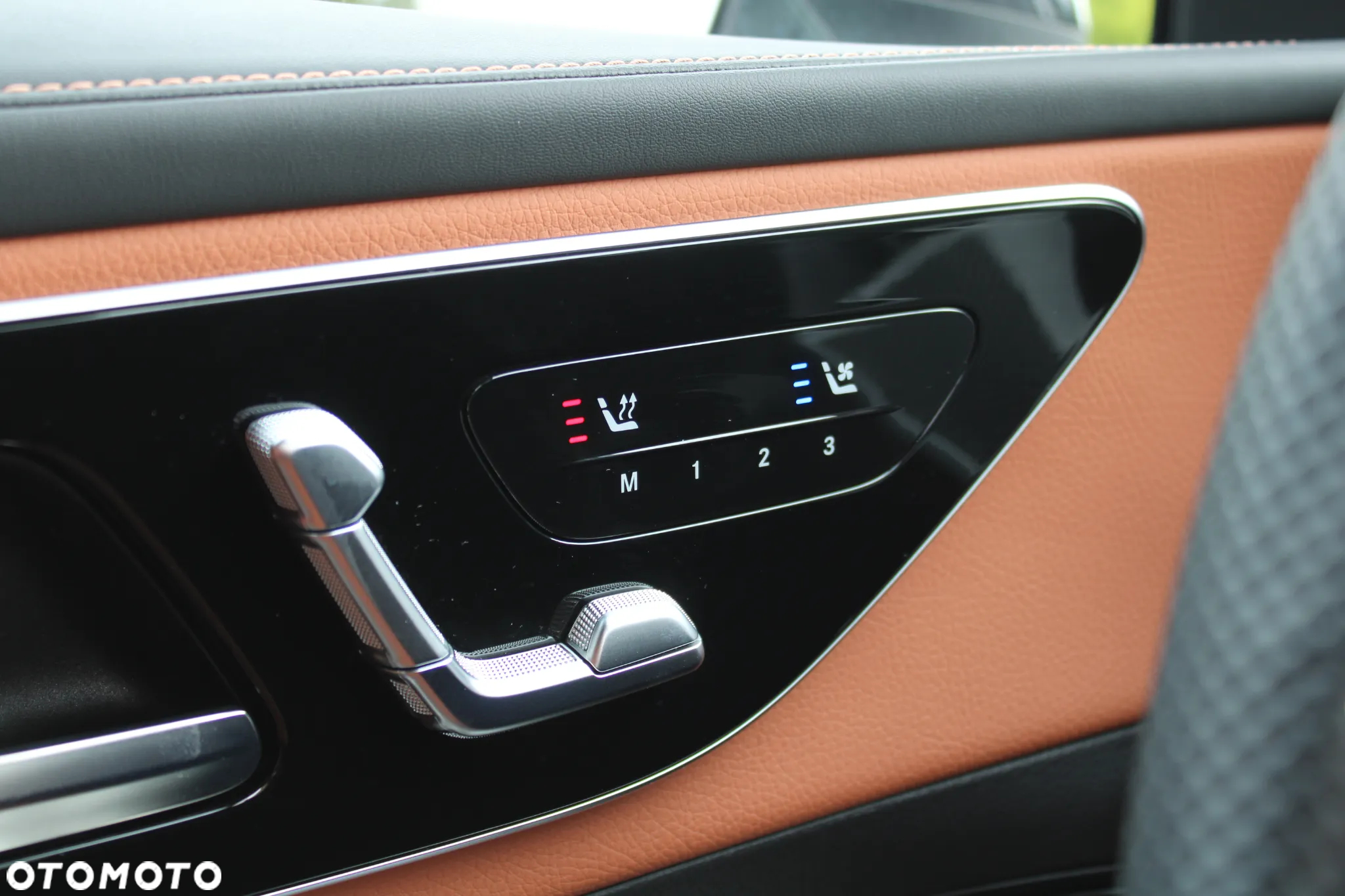 Mercedes-Benz GLC 300 de 4-Matic AMG Line - 19