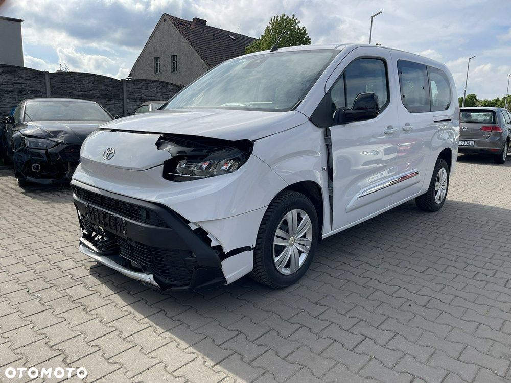 Toyota Proace City Verso 1.5 D-4D L2 Teamplayer 7-Sitzer - 3