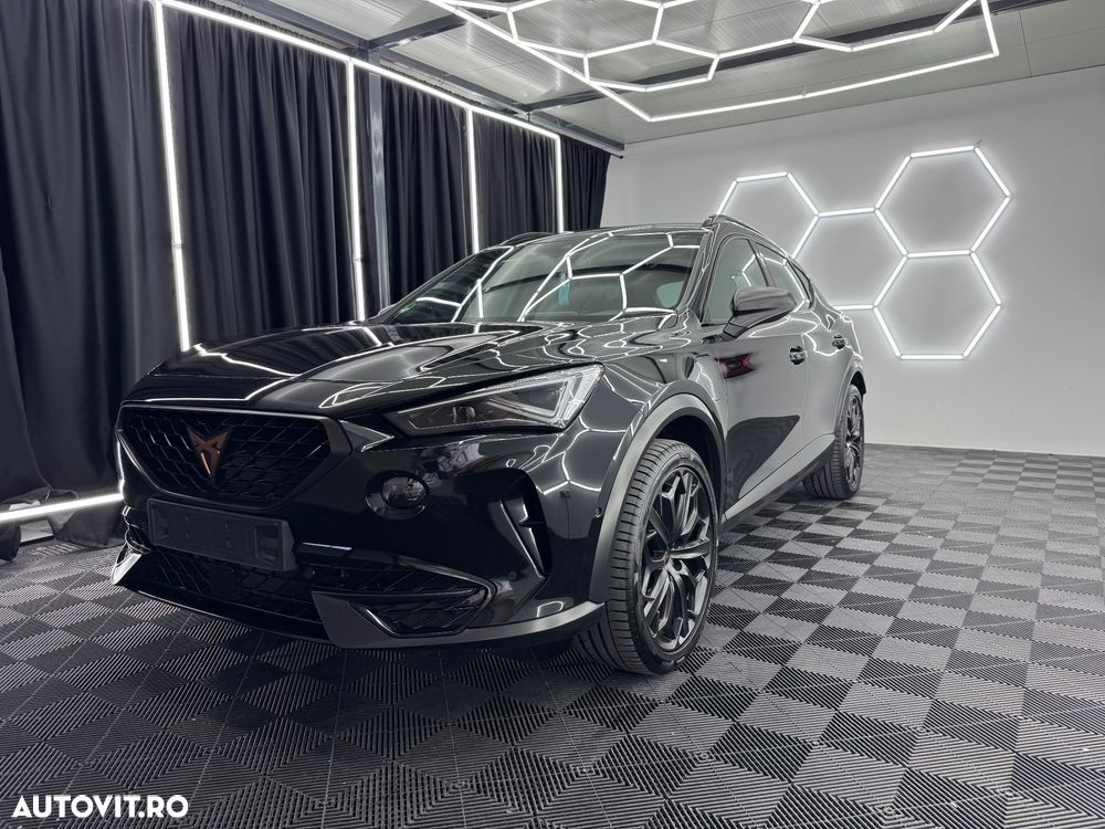 Cupra Formentor VZ 1.4 e-Hybrid DSG Tribe Edition - 4