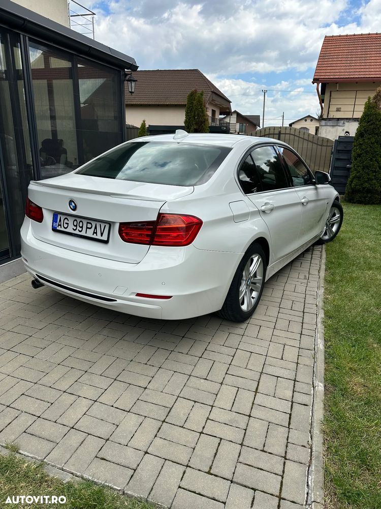 BMW Seria 3 320d Aut. Sport Line - 9