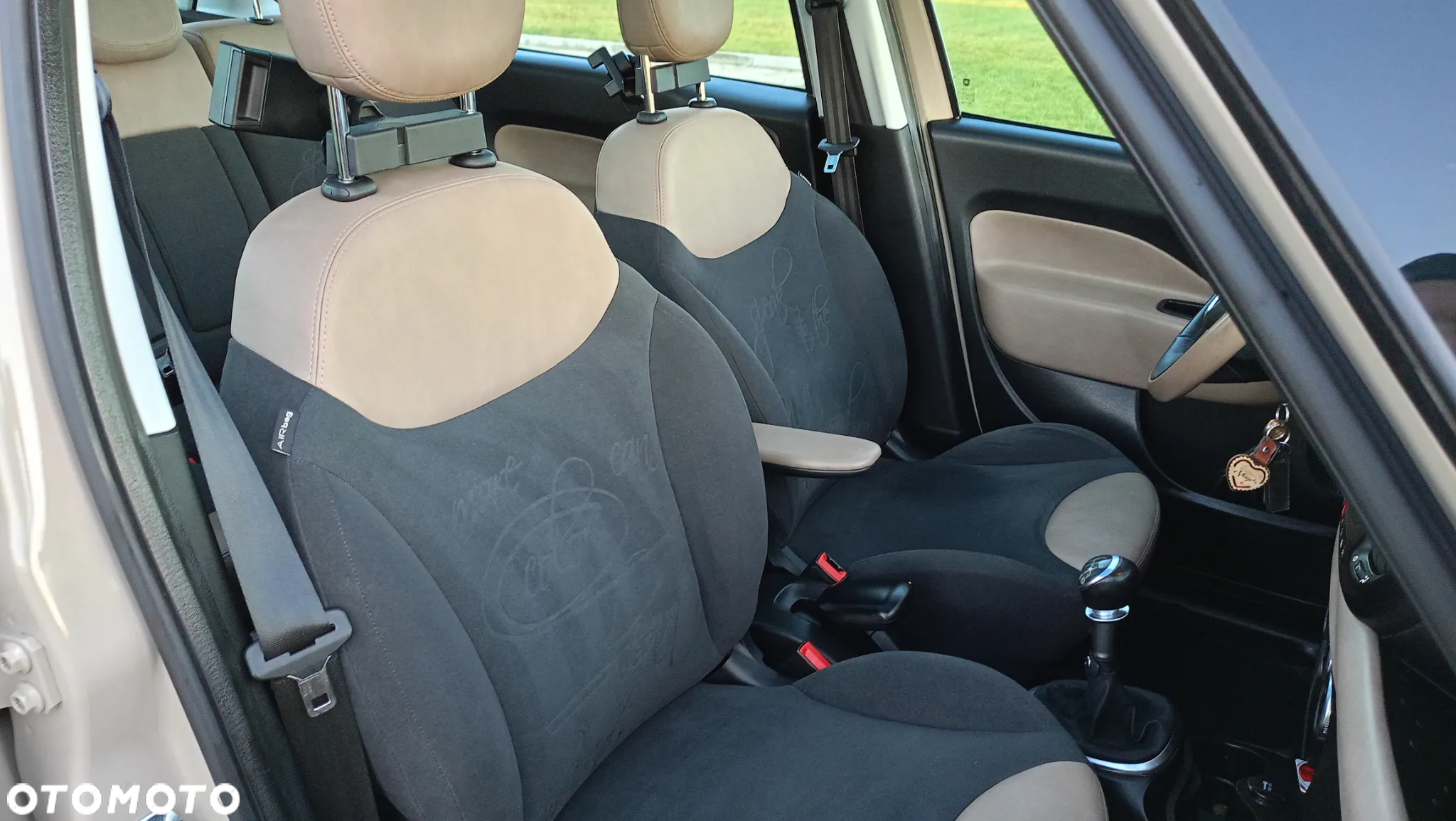 Fiat 500L - 12