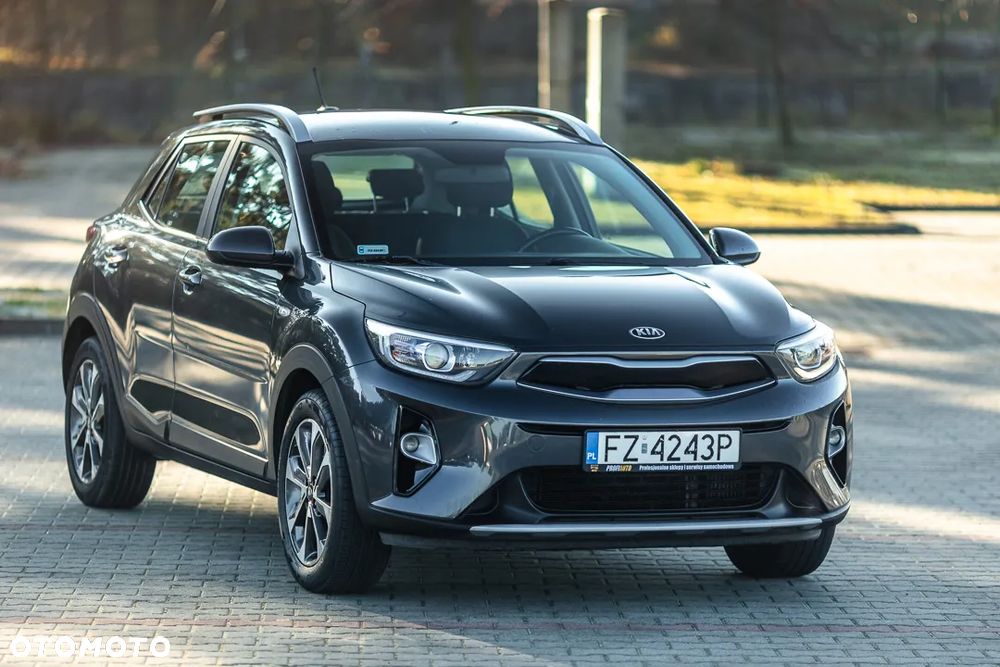 Kia Stonic 1.0 T-GDI 100 OPF Dream-Team Edition - 2