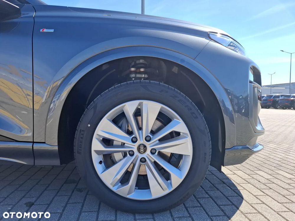 Audi Q6 Sportback e-tron - 11