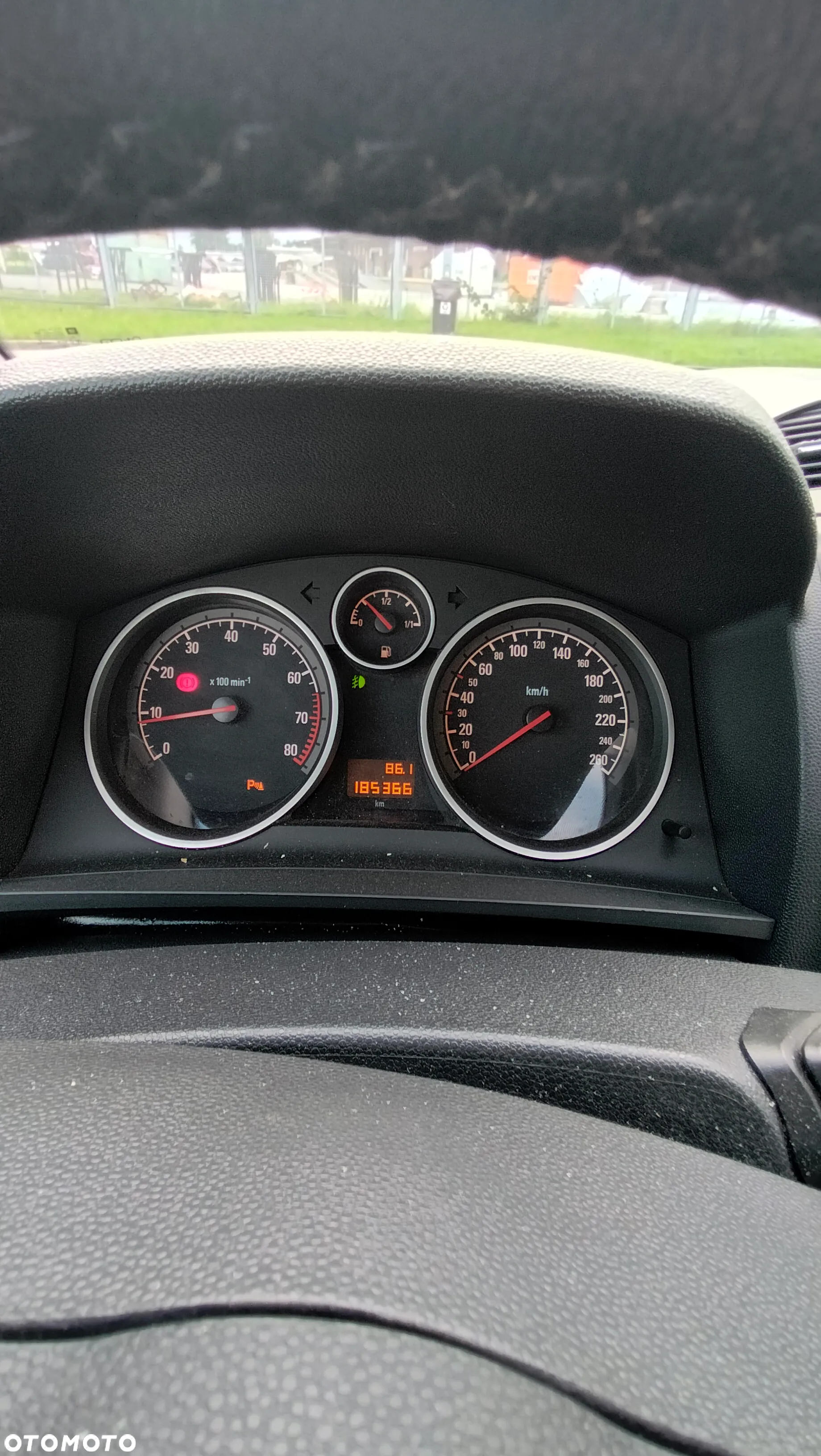 Opel Zafira 1.8 Cosmo - 11