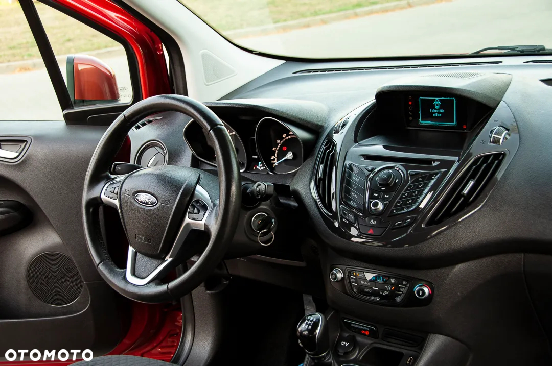 Ford Tourneo Courier 1.0 EcoBoost S&S Trend - 19