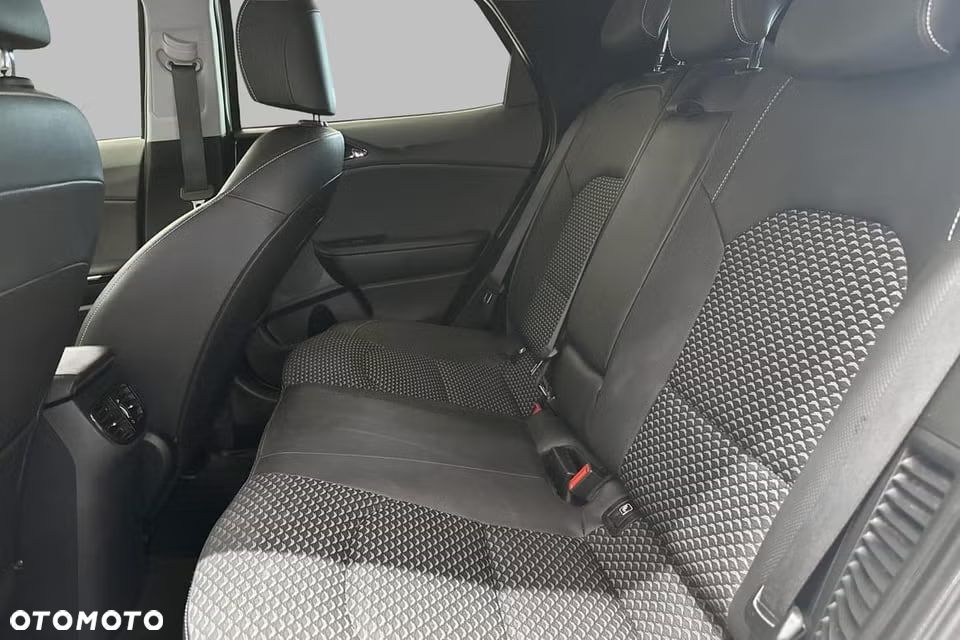Kia XCeed - 17