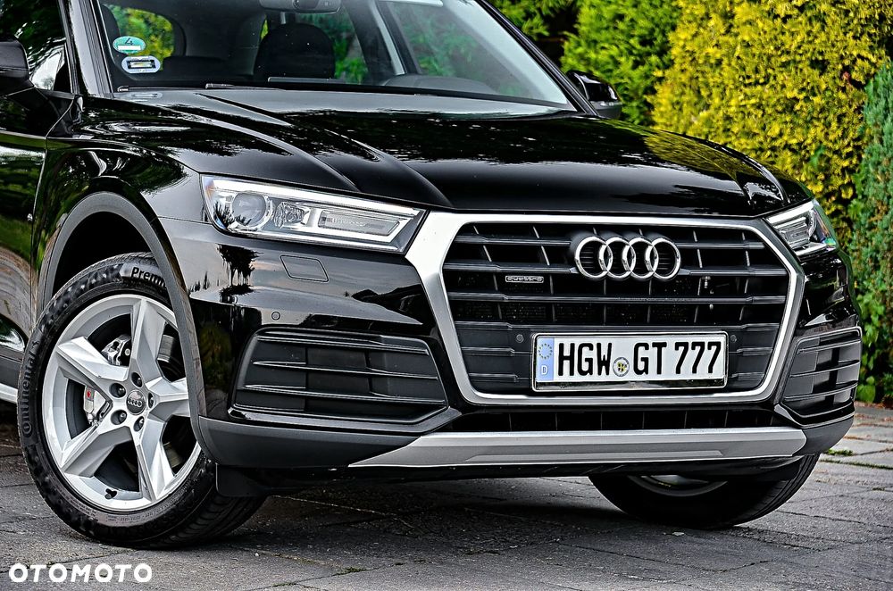 Audi Q5 2.0 TDI Quattro S tronic design - 8