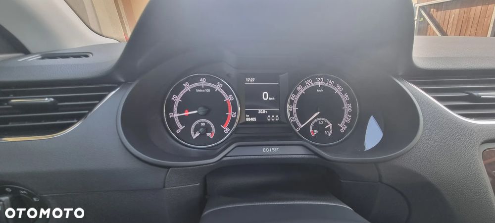 Skoda Octavia 1.5 TSI ACT Ambition - 9