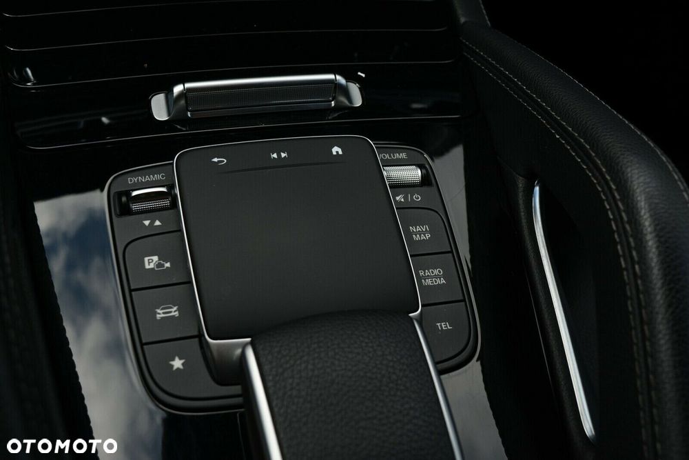 Mercedes-Benz GLE - 27