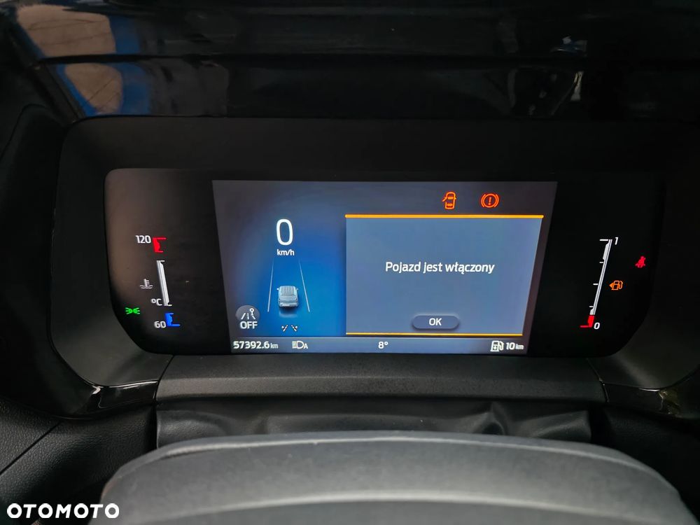 Ford Transit Courier - 20