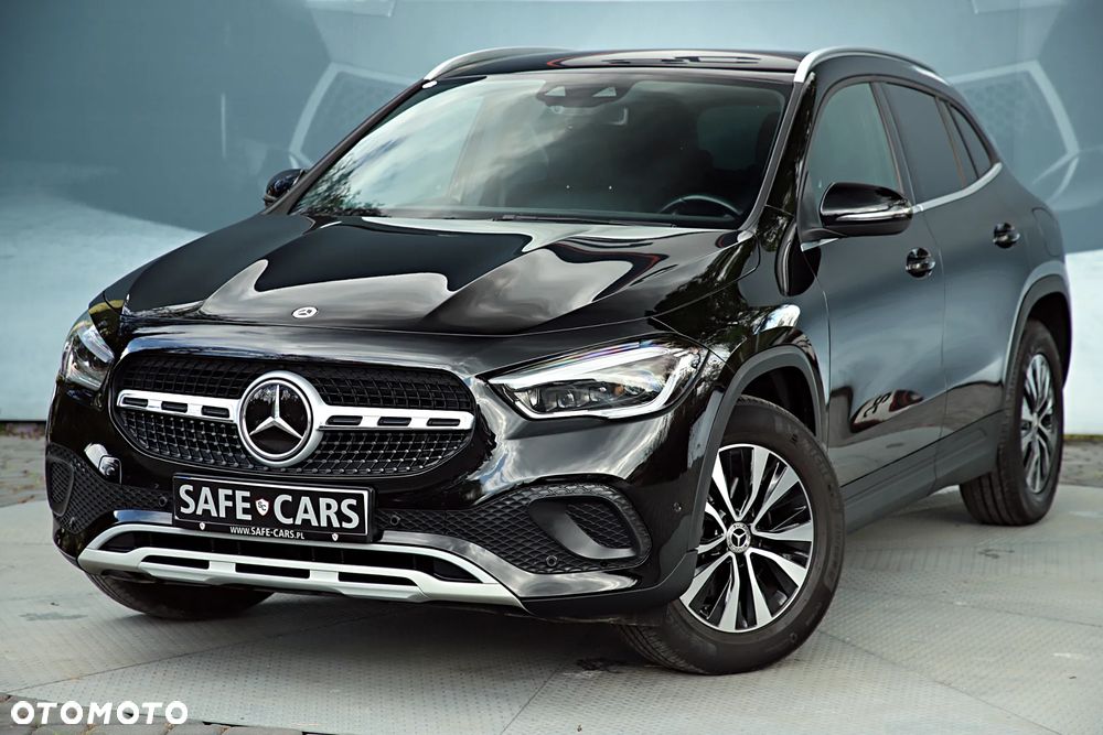Mercedes-Benz GLA 200 Style - 2