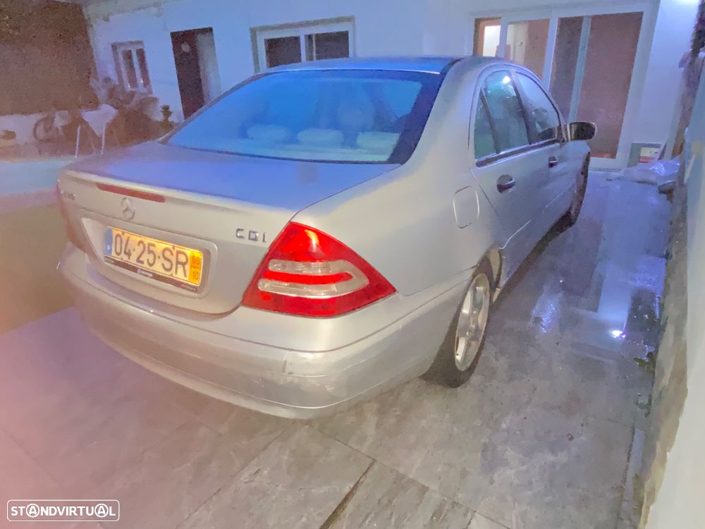Mercedes-Benz C 220 CDi Classic - 13