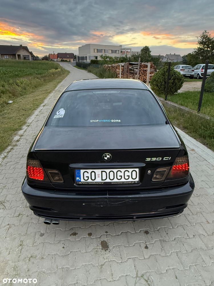 BMW Seria 3 330 Ci - 10