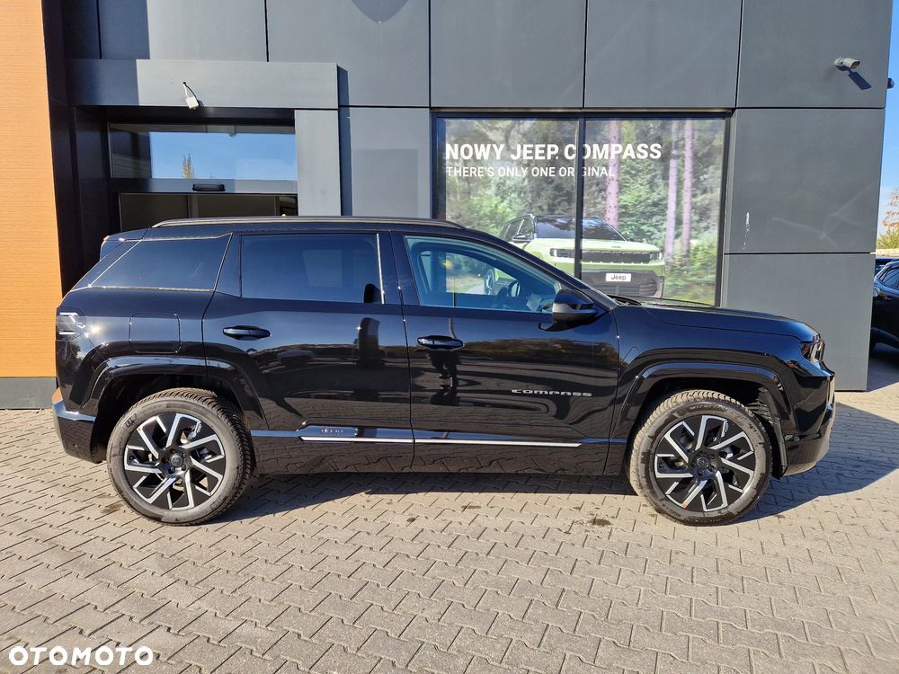 Jeep Compass 1.2 T3 mHEV Summit FWD DCT - 4