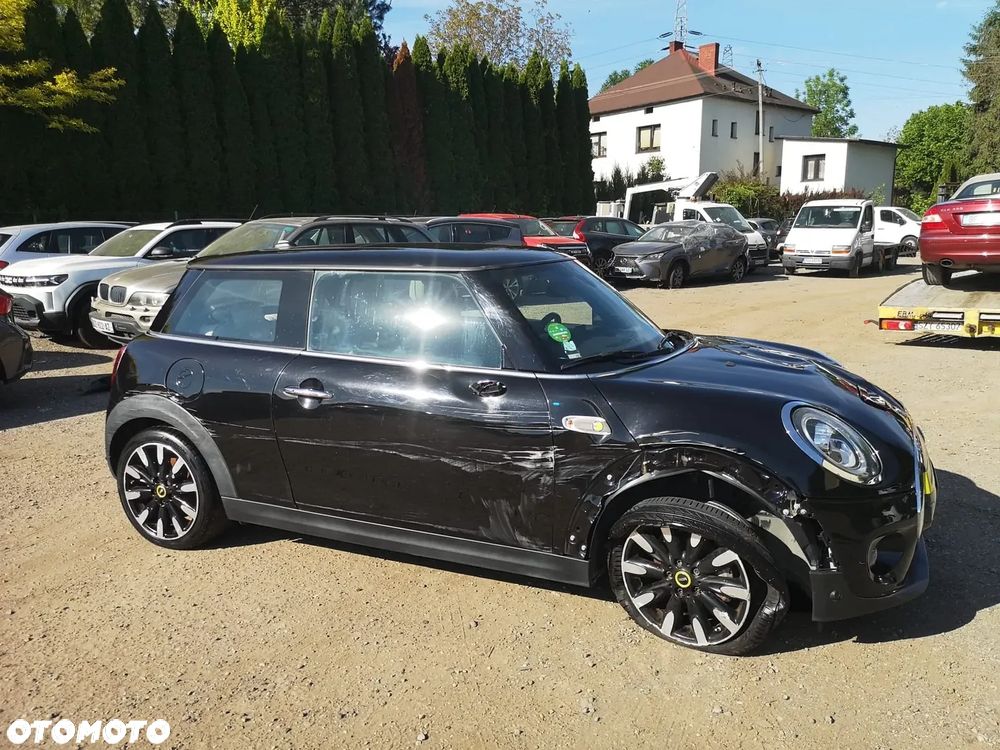 MINI Cooper SE - 12