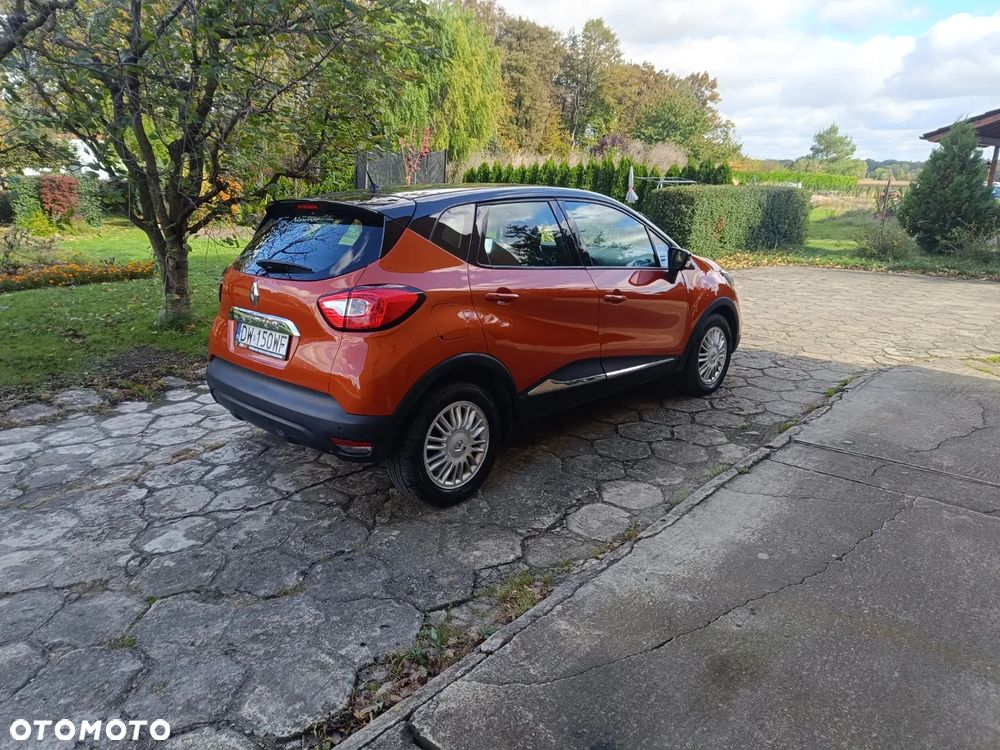 Renault Captur 1.2 TCe Intens EDC - 1