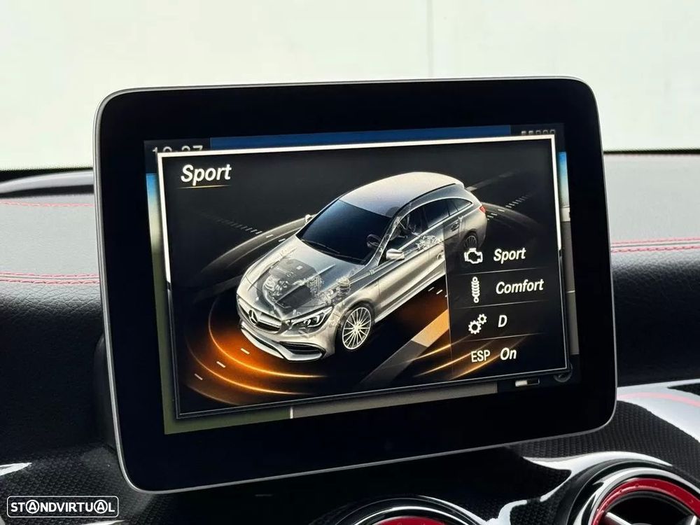 Mercedes-Benz CLA 45 AMG 4-Matic - 38