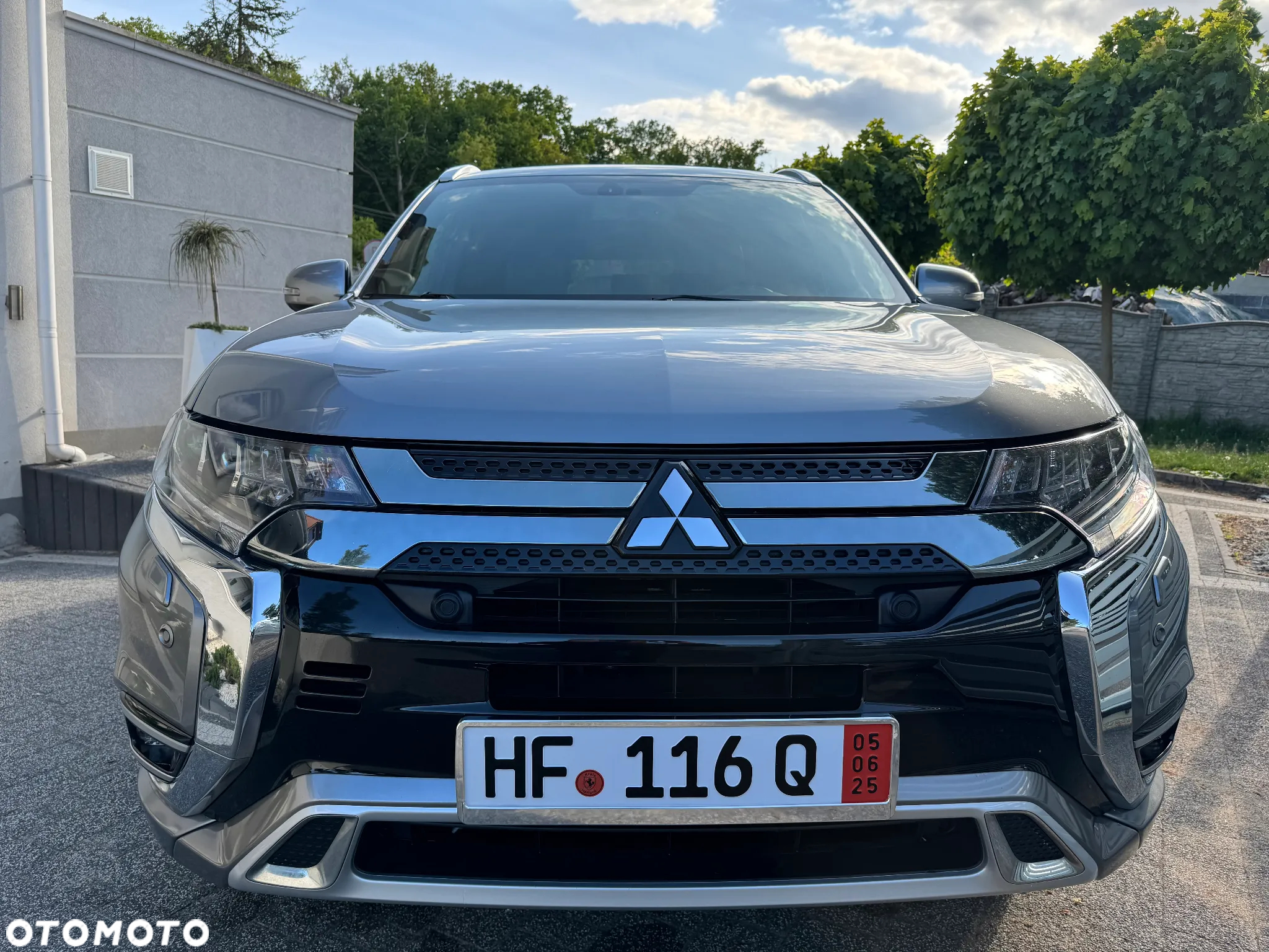 Mitsubishi Outlander - 13