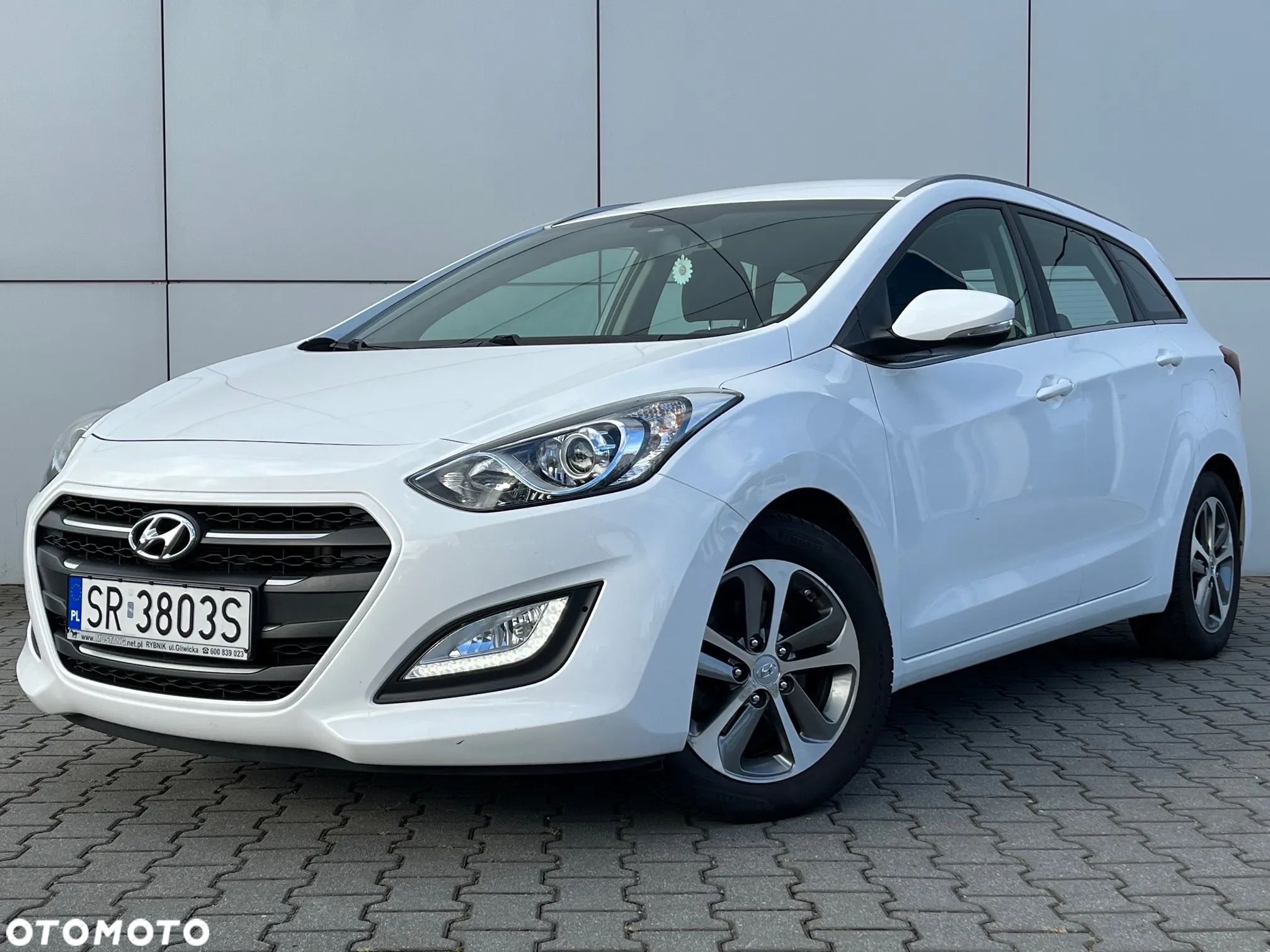 Hyundai i30 1.6 CRDi Comfort - 1