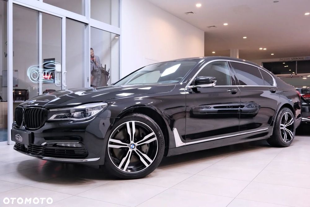 BMW Seria 7 750Li xDrive Edition Exclusive - 19
