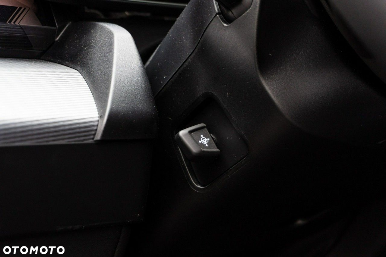 BMW Seria 5 - 13