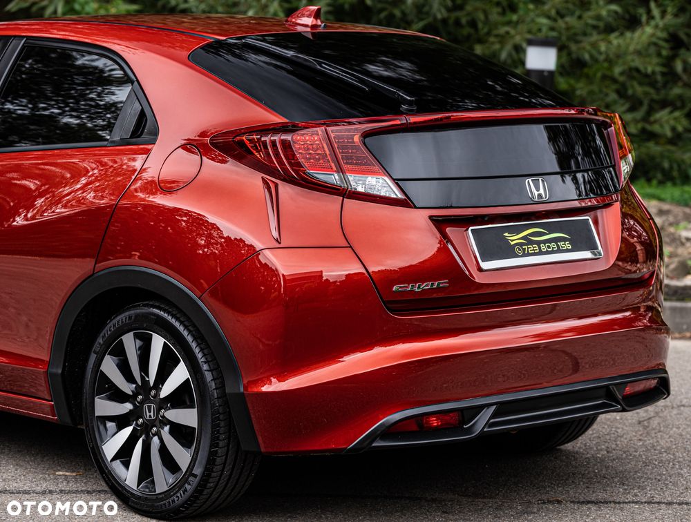 Honda Civic 1.8 i-VTEC Sport - 19