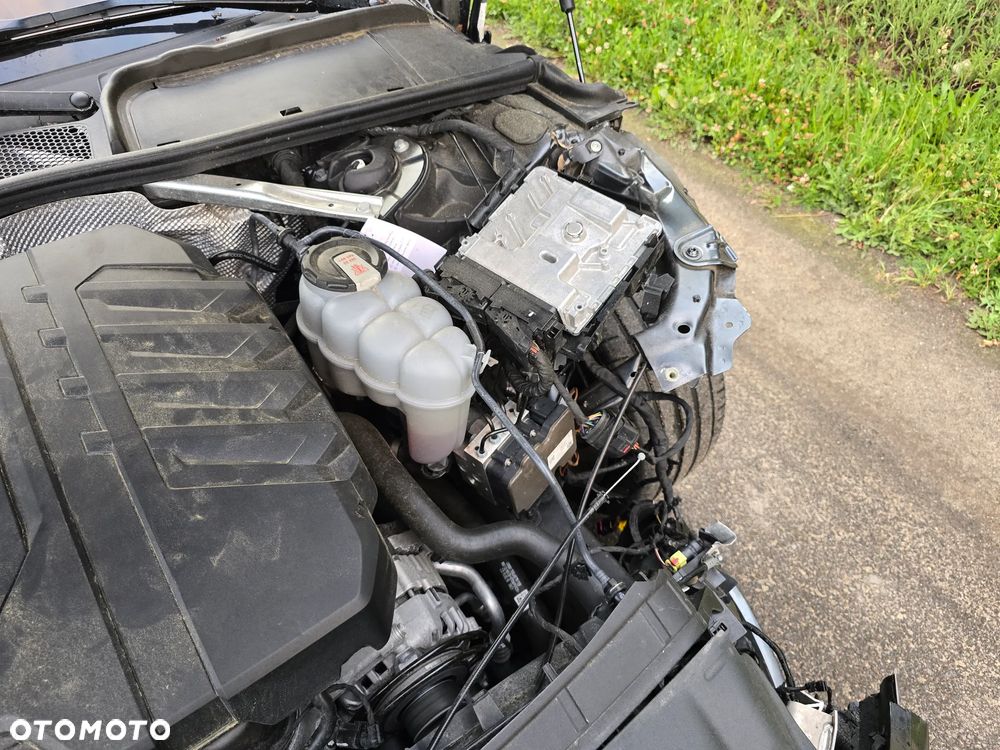 Audi A4 Avant 45 TFSI quattro S tronic S line - 27