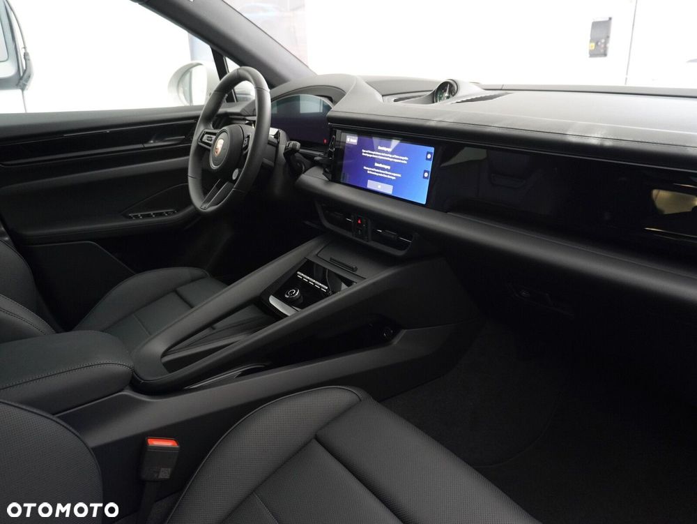 Porsche Macan 4 100kWh - 33