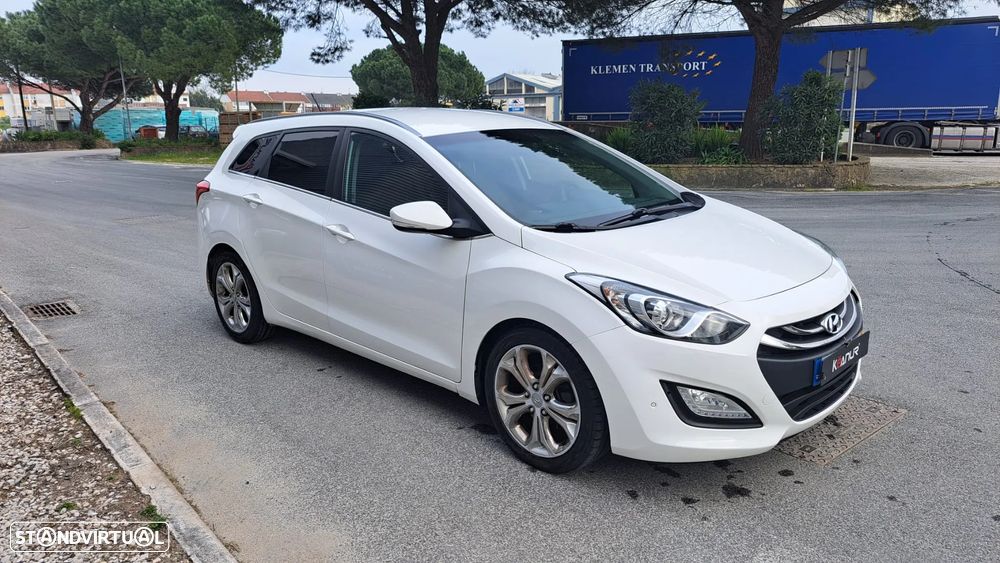 Hyundai i30 SW 1.6 CRDi Style - 3