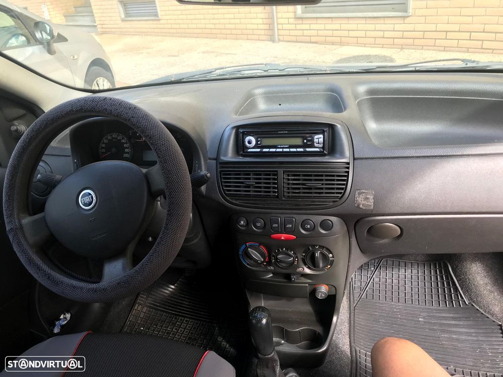 Fiat Punto - 10