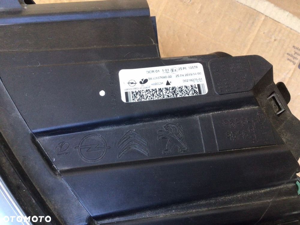 Lampa przednia lewa Opel Zafira D Vivaro C expert proace jumpy xenon - 4