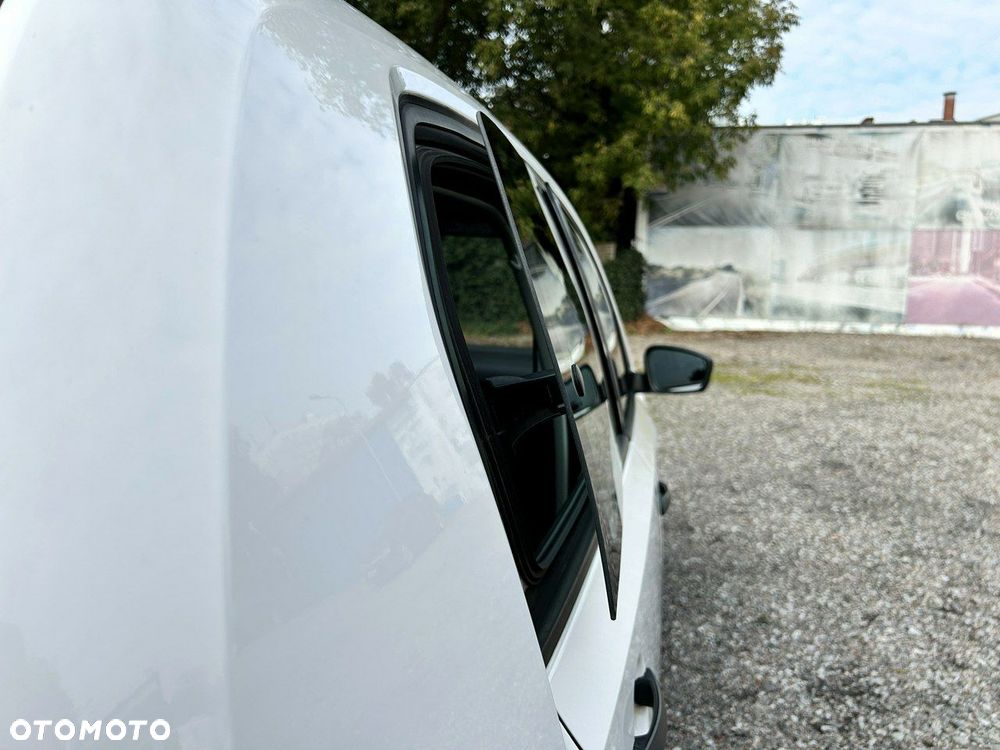 Volkswagen up! 1.0 street EU6 - 32