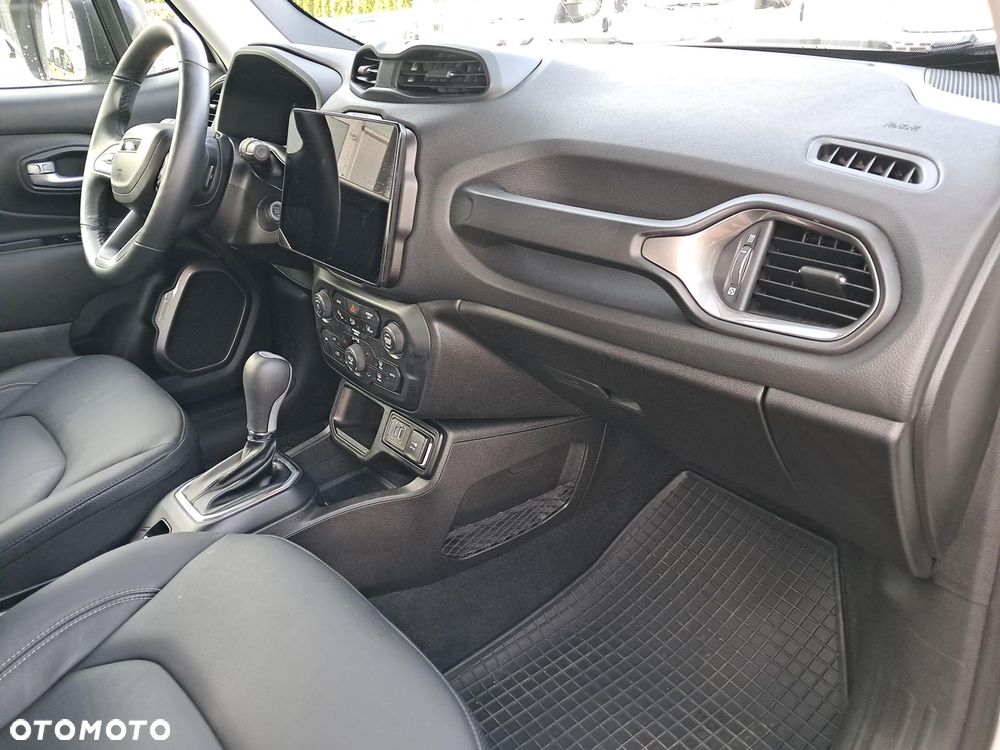 Jeep Renegade - 20