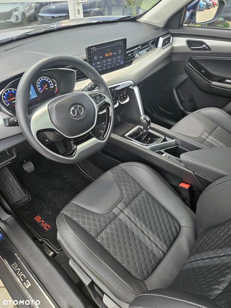 BAIC 3 1.5T Luxury - 10