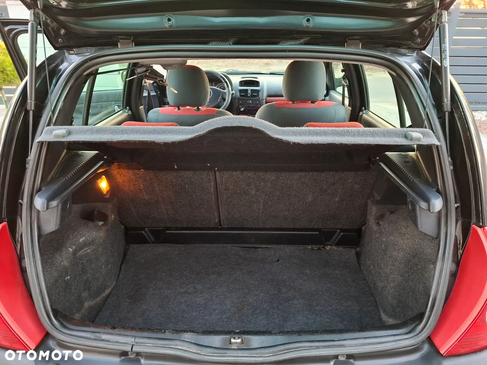 Renault Clio 1.2 16V Expression - 19