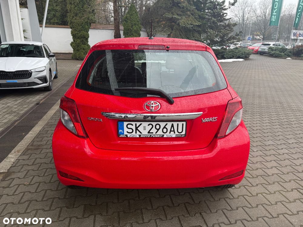 Toyota Yaris 1.33 Luna - 4