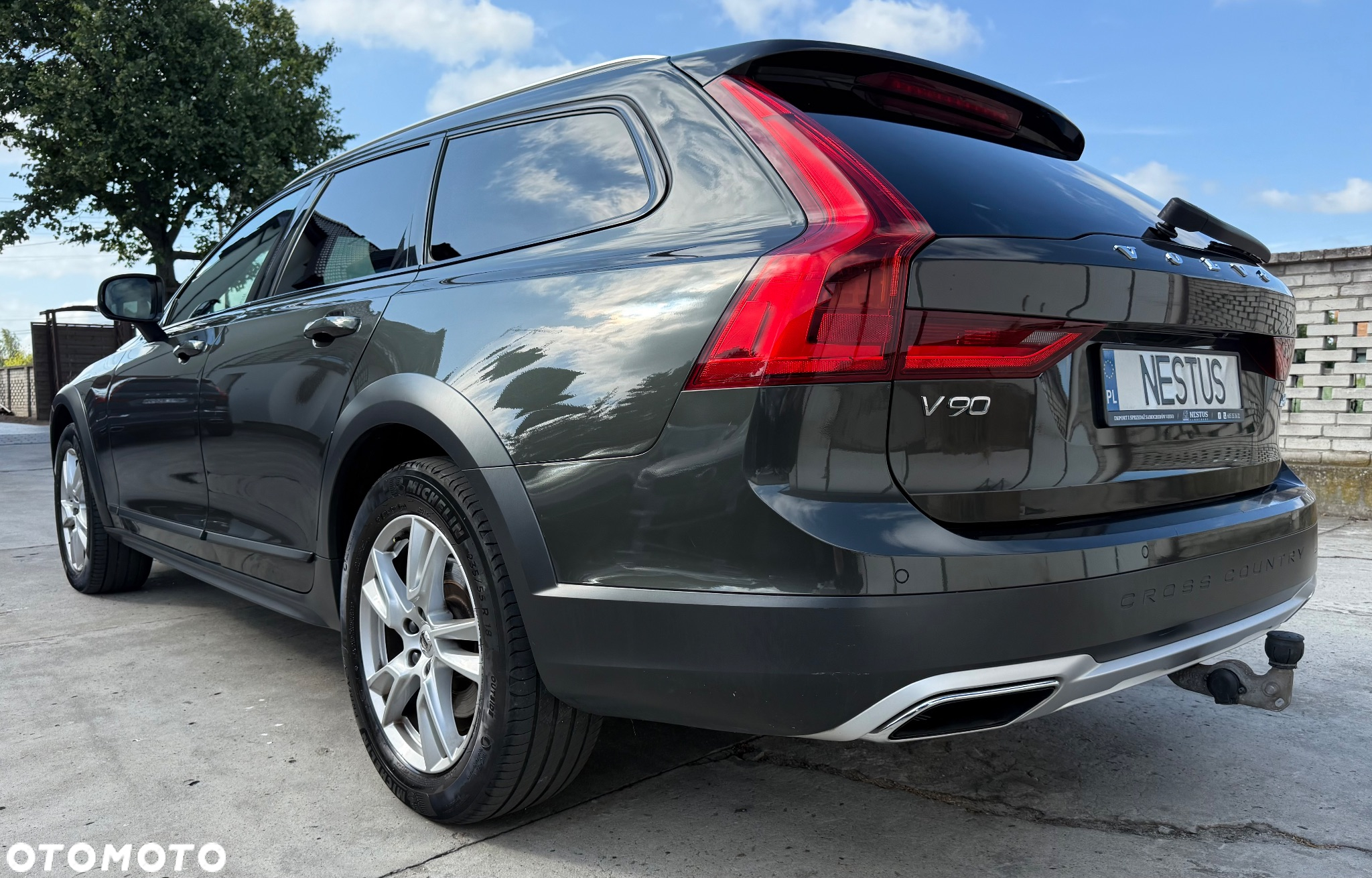 Volvo V90 Cross Country D4 AWD Geartronic Pro - 4