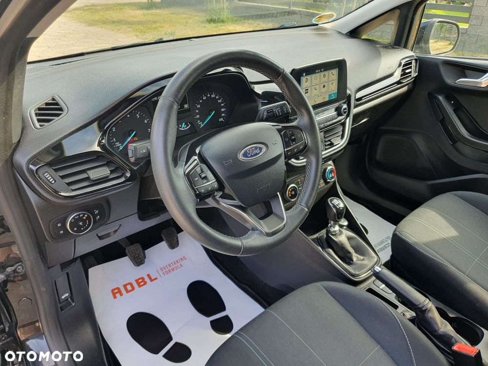 Ford Fiesta 1.0 EcoBoost S&S TITANIUM - 18