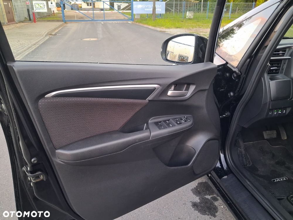 Honda Jazz 1.3 Elegance (ADAS/Honda Connect +/OGS2) CVT - 16
