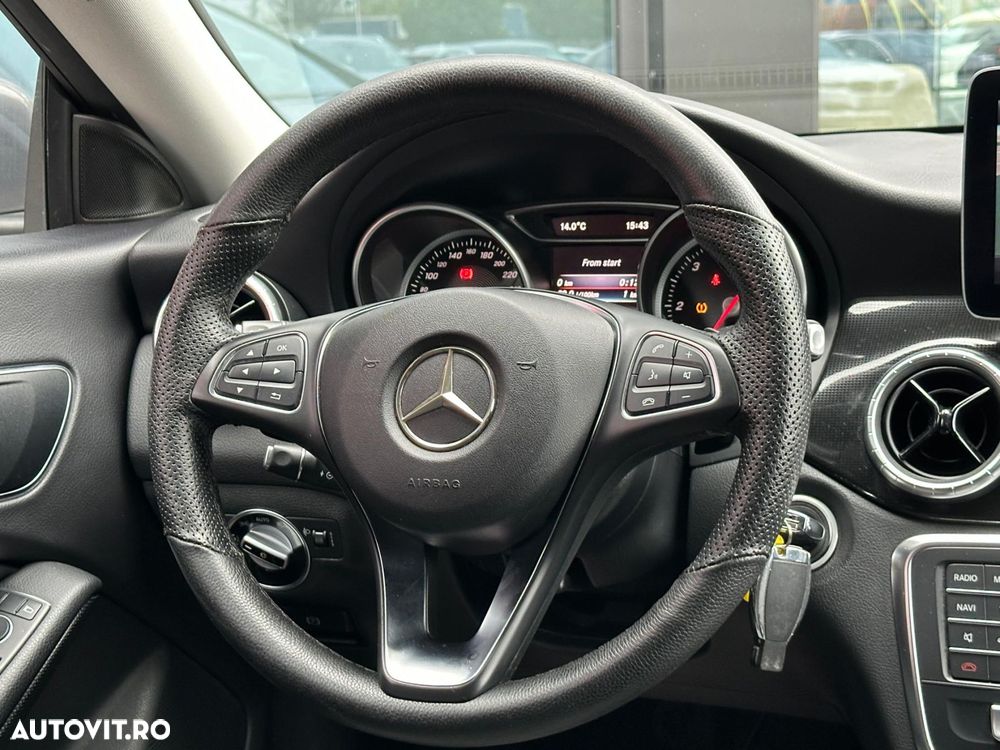 Mercedes-Benz CLA - 8