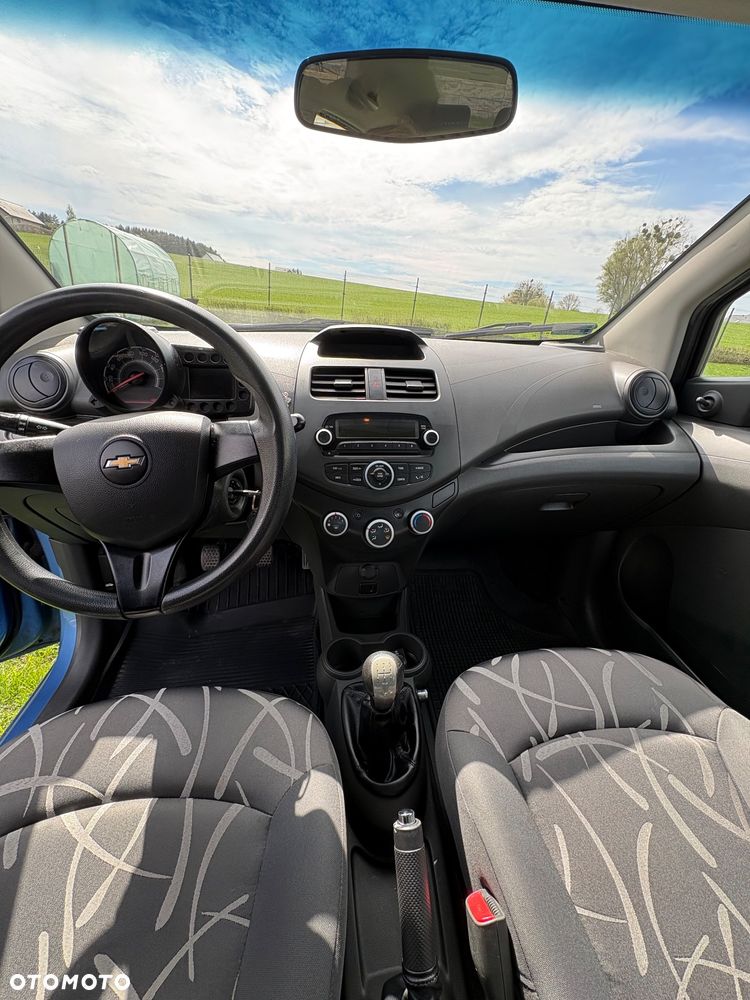 Chevrolet Spark 1.0 Base - 6