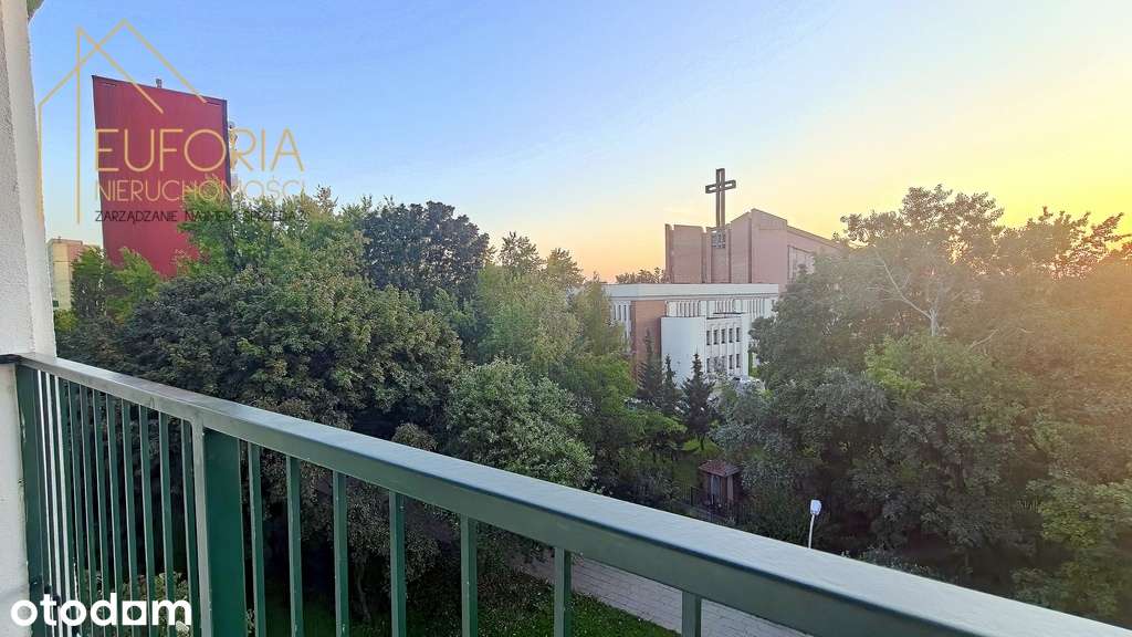 Dwa pokoje,Rozkładowe,Dobry dojazd do centrum
