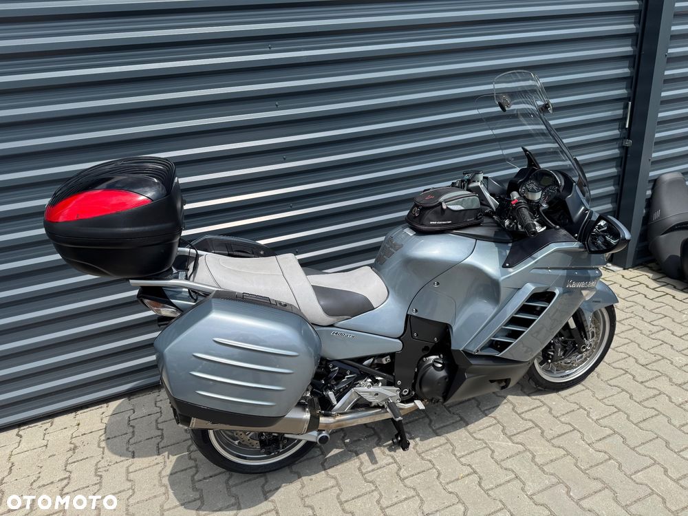 Kawasaki GTR - 5