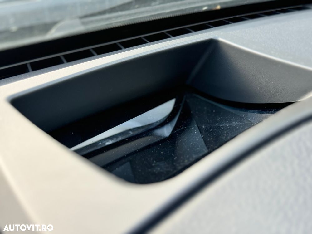BMW Seria 5 530d Aut. - 11