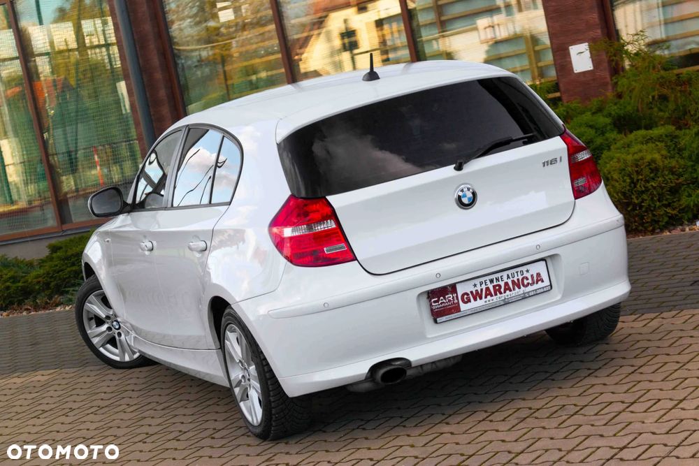 BMW Seria 1 116i - 12