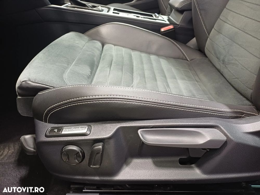 Volkswagen Passat 2.0 TDI SCR DSG Elegance - 11