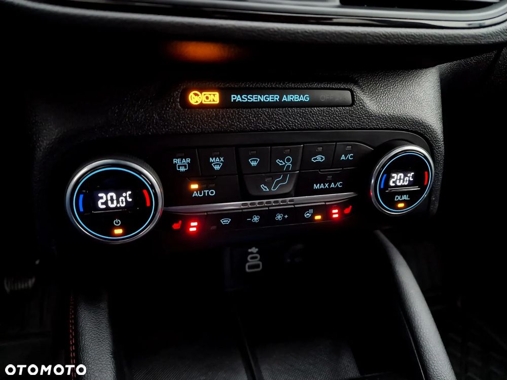 Ford Kuga 1.5 EcoBoost FWD ST-Line X - 13