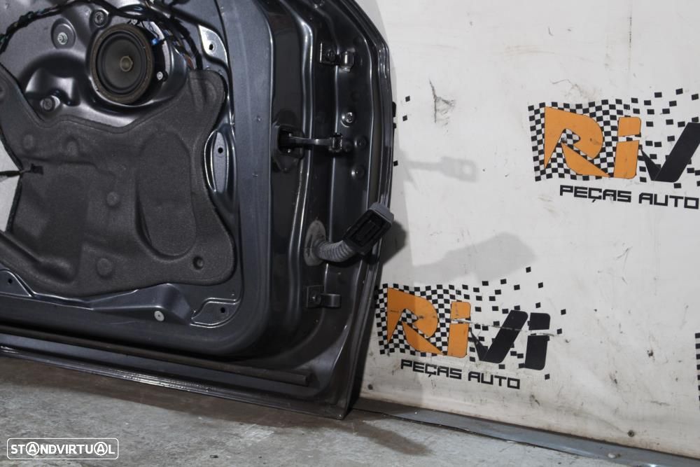 Porta Frente Esquerda Bmw 1 (F20)  41007284511 / Frontal Condutor Seri - 10